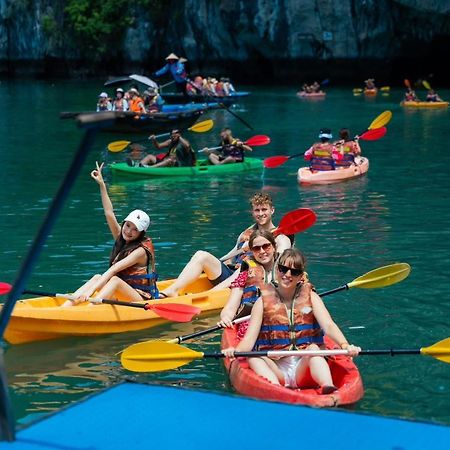 Aquamarine Premium Cruise Otel Ha Long Dış mekan fotoğraf