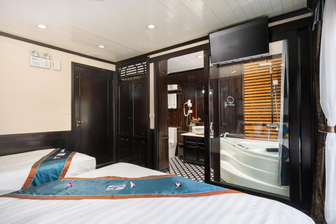 Aquamarine Premium Cruise Otel Ha Long Dış mekan fotoğraf